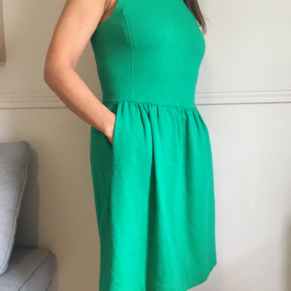 Kelly green jcrew mini dress with pockets